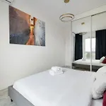 Pieskowa Skala 13 By Bookinghost Apartmán